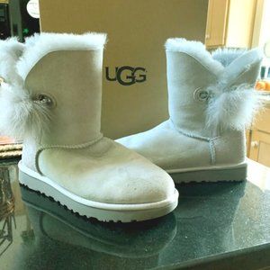 UGG Irina Light Gray Pom Pom Boots Size 7
